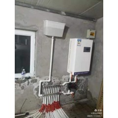 電采暖鍋爐：安裝10千瓦的微波電采暖鍋爐，可供100平米房屋取暖，4200元(免費(fèi)保修10年）?，F(xiàn)鉅惠安裝價(jià)3700元。每村三戶(hù)，數(shù)量有限，先購(gòu)先得。