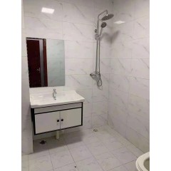 董浜利來汽車配件廠 招聘要求：男工18～45！女工40以內(nèi)少量