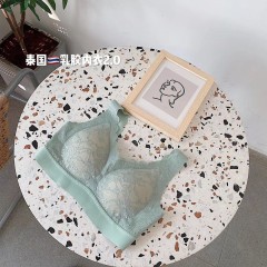 泰國乳膠內衣聚攏蕾絲乳膠少女文胸一片無痕式高彈面料聚攏水滴杯