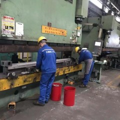 太倉中集冷藏物流裝備有限公司   招聘  焊工  普工 男，18-45歲，身高1.65m以上，會寫字