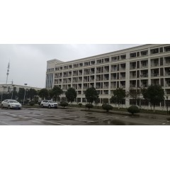 太倉中集冷藏物流裝備有限公司   招聘  焊工  普工 男，18-45歲，身高1.65m以上，會寫字