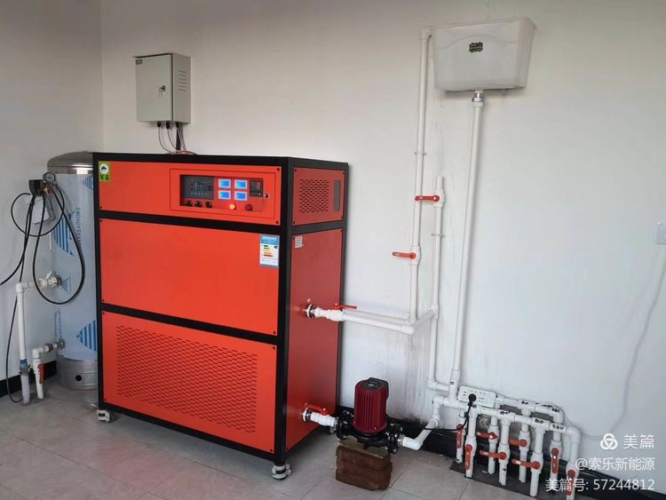 電采暖鍋爐：安裝10千瓦的微波電采暖鍋爐，可供100平米房屋取暖，4200元(免費(fèi)保修10年）?，F(xiàn)鉅惠安裝價(jià)3700元。每村三戶(hù)，數(shù)量有限，先購(gòu)先得。